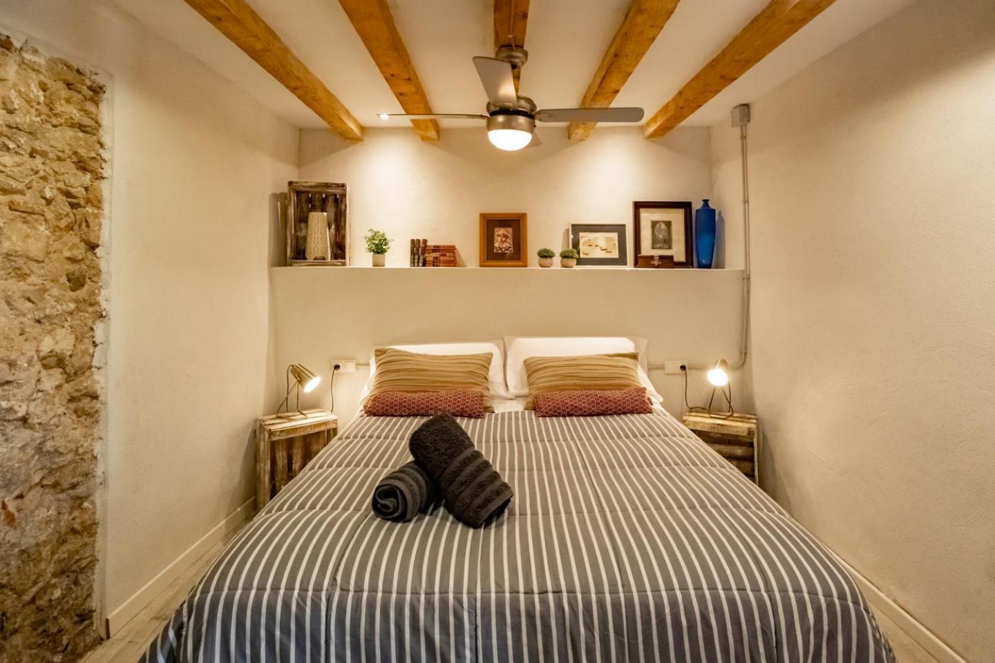 Apartamento En El Corazon De Tarragona. Planta Baja Con Patio. Exteriér fotografie