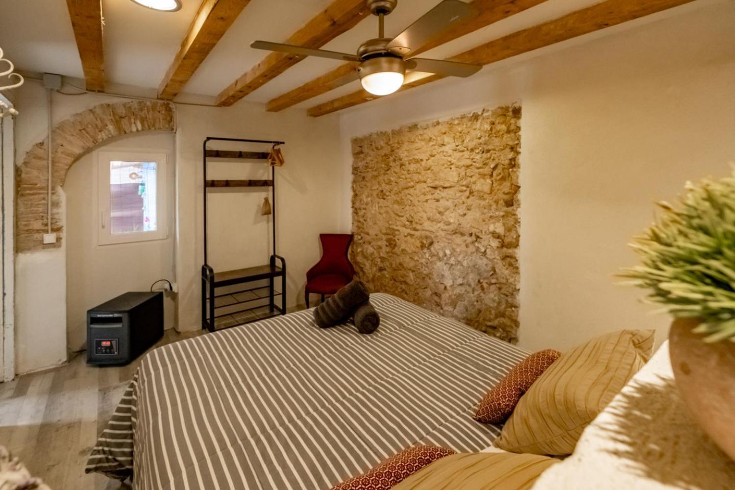 Apartamento En El Corazon De Tarragona. Planta Baja Con Patio. Exteriér fotografie