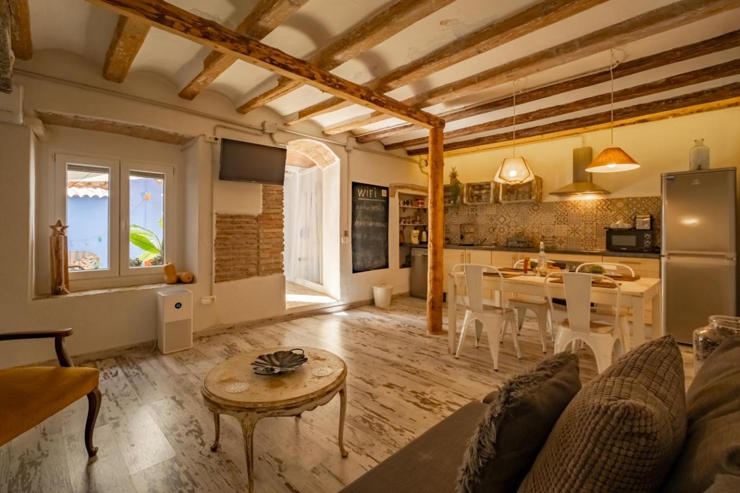 Apartamento En El Corazon De Tarragona. Planta Baja Con Patio. Exteriér fotografie