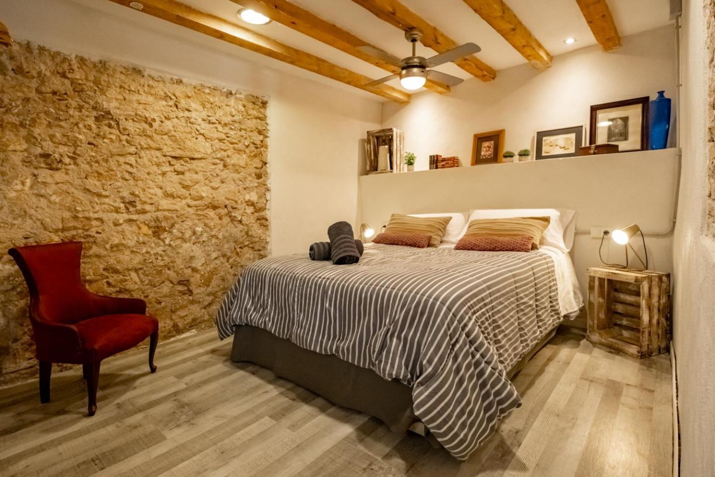 Apartamento En El Corazon De Tarragona. Planta Baja Con Patio. Exteriér fotografie