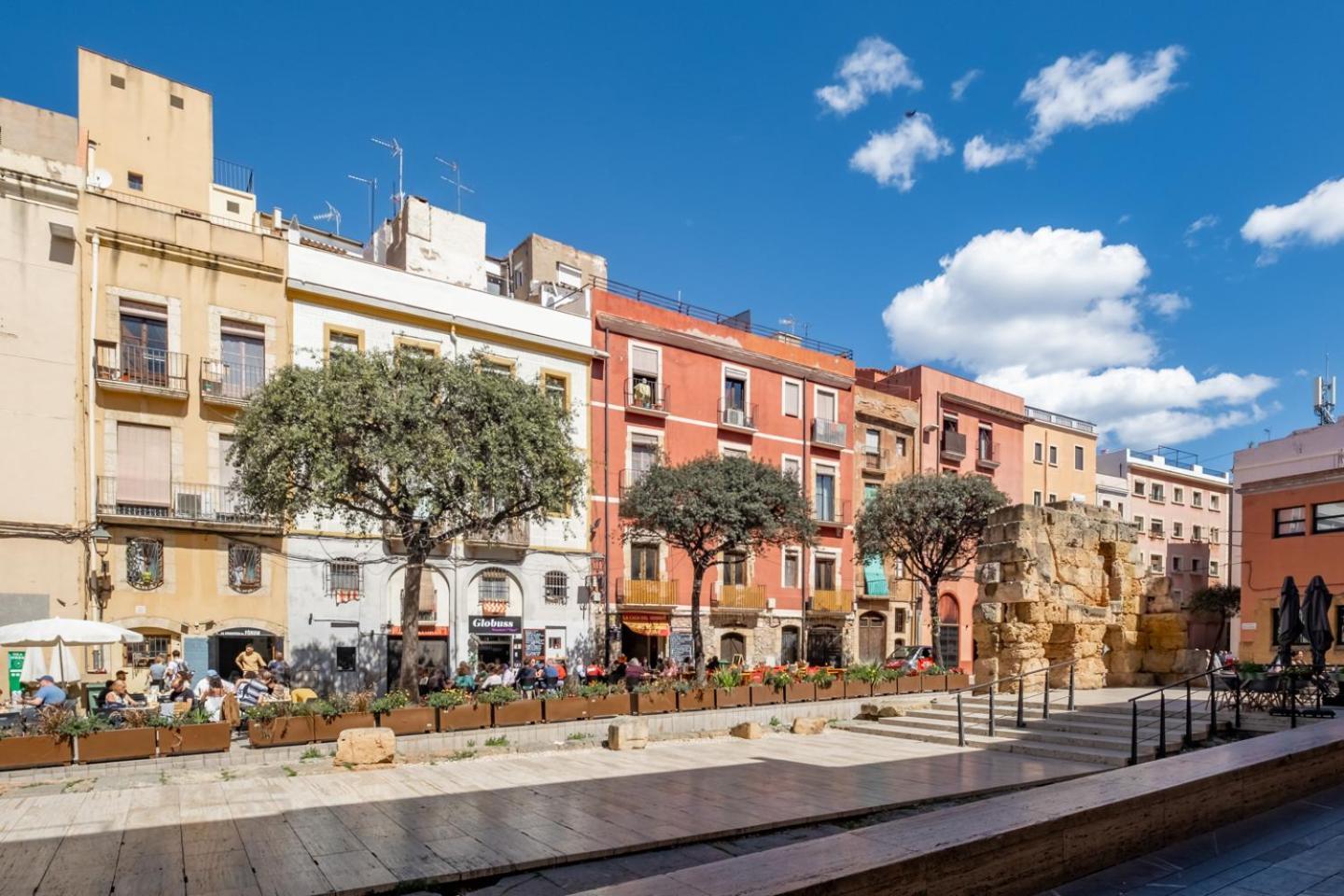 Apartamento En El Corazon De Tarragona. Planta Baja Con Patio. Exteriér fotografie